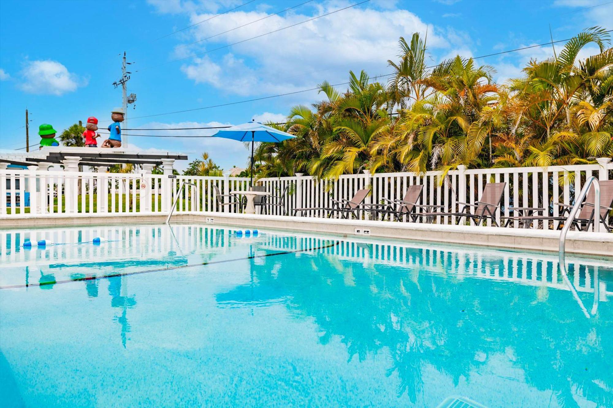 2 Bed Cottage With Pool, Close To Beach! Bbq Grills & Patio Fort Myers Dış mekan fotoğraf